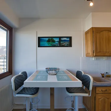 Le Sommet Citadin Avec Vue Apartment Annecy Exterior photo