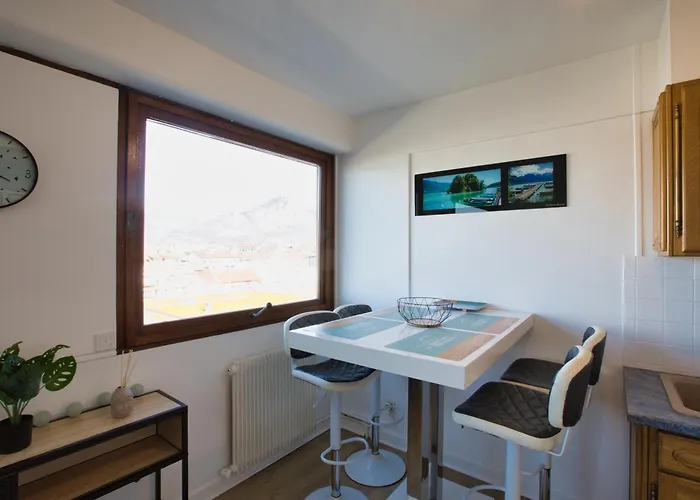 Le Sommet Citadin Avec Vue