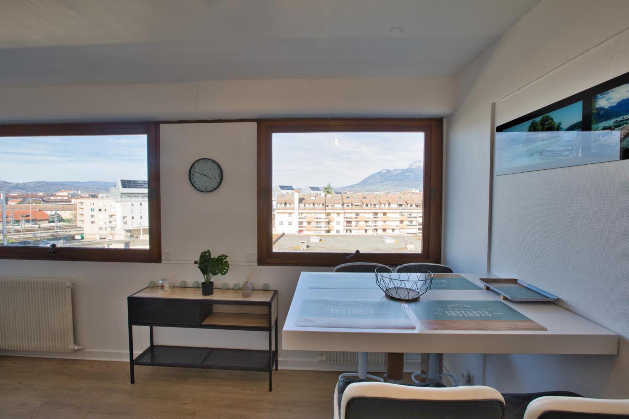 Le Sommet Citadin Avec Vue Apartamento *